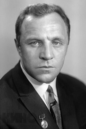 Станислав Говорухин, безусловно, был одним из самых блистательных отечественных кинорежиссеров. Я бы выделил три его великие работы.-7