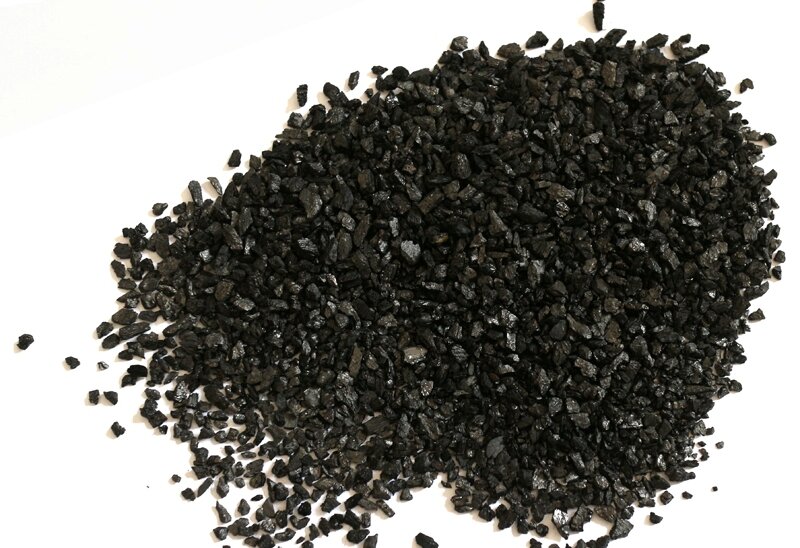 крошка древесного угля