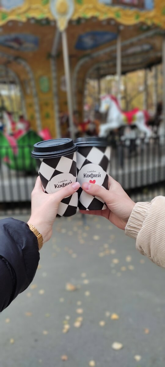 Это моë первое стихотворение на данной платформе, буду рад увидеть Вас в моей команде! 