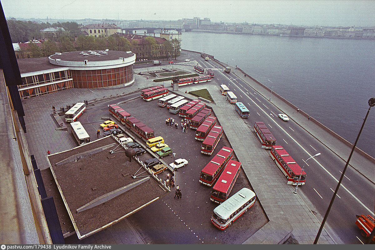 Ленинград 1980 год. Гостиница Ленинград 1980 Санкт-Петербург. Гостиница Советская СПБ 1980. Гостиница Москва 1980 Ленинград. Гостиница Советская Ленинград 70-е.