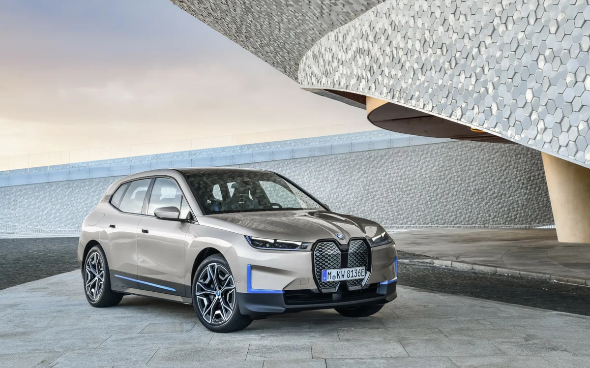 Новейшая BMW IX. Рассказываю что это за машина. | Все о BMW | Дзен