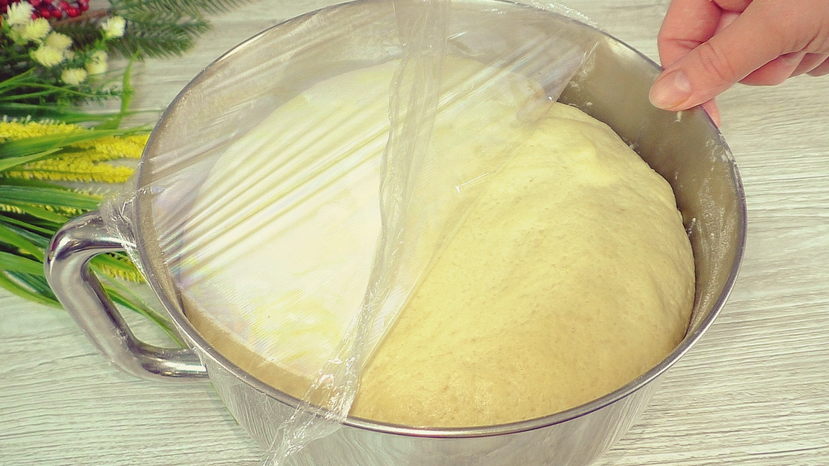 Постное тесто на картофельном отваре. Тесто на картофельном отваре для пирожков на дрожжах. Тесто подъем.