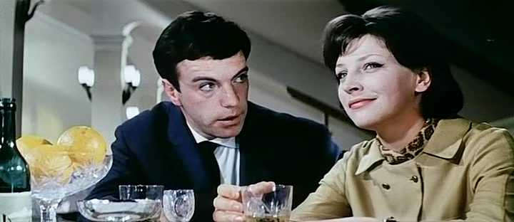 Кадр из фильма "Хоккеисты" взят для иллюстрации из Яндекс Картинки.