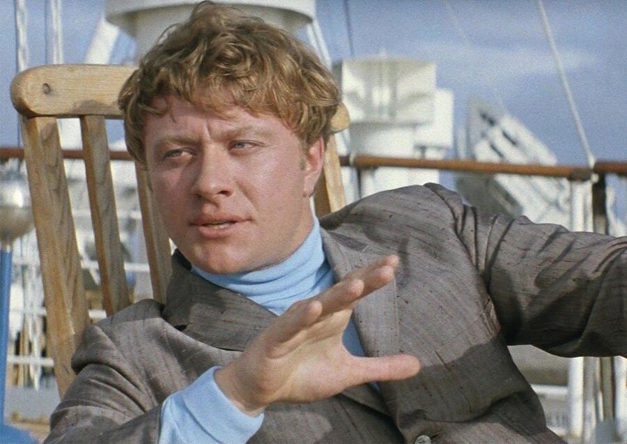 Кадр из фильма «Бриллиантовая рука» (1968). Скриншот.