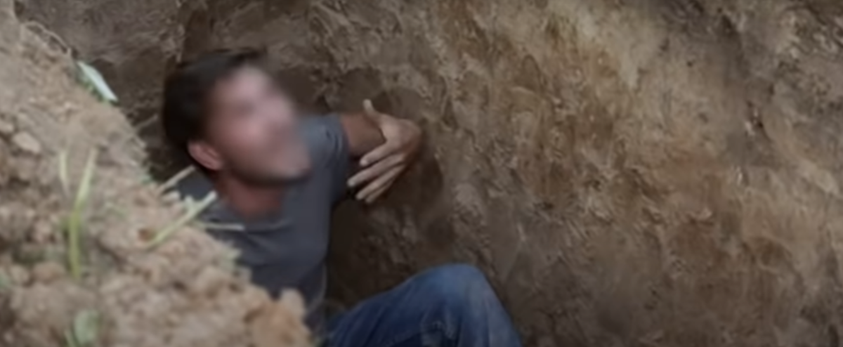 Закопан заживо