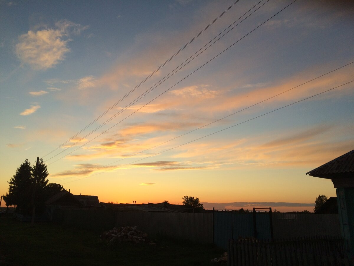 Из личного архива. Вечерняя заря, лето 2021, Западная Сибирь, север Омской области.