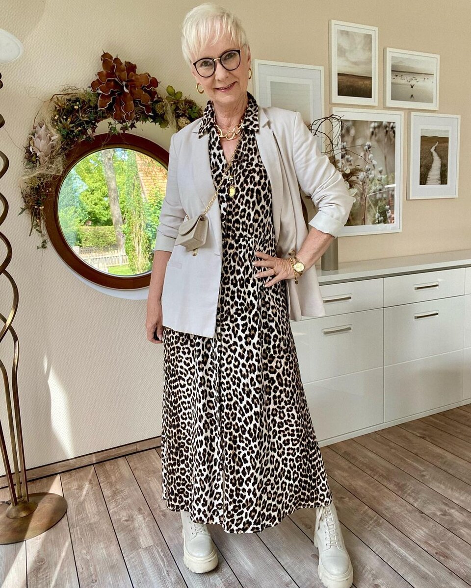  ,    : 10      60- -  