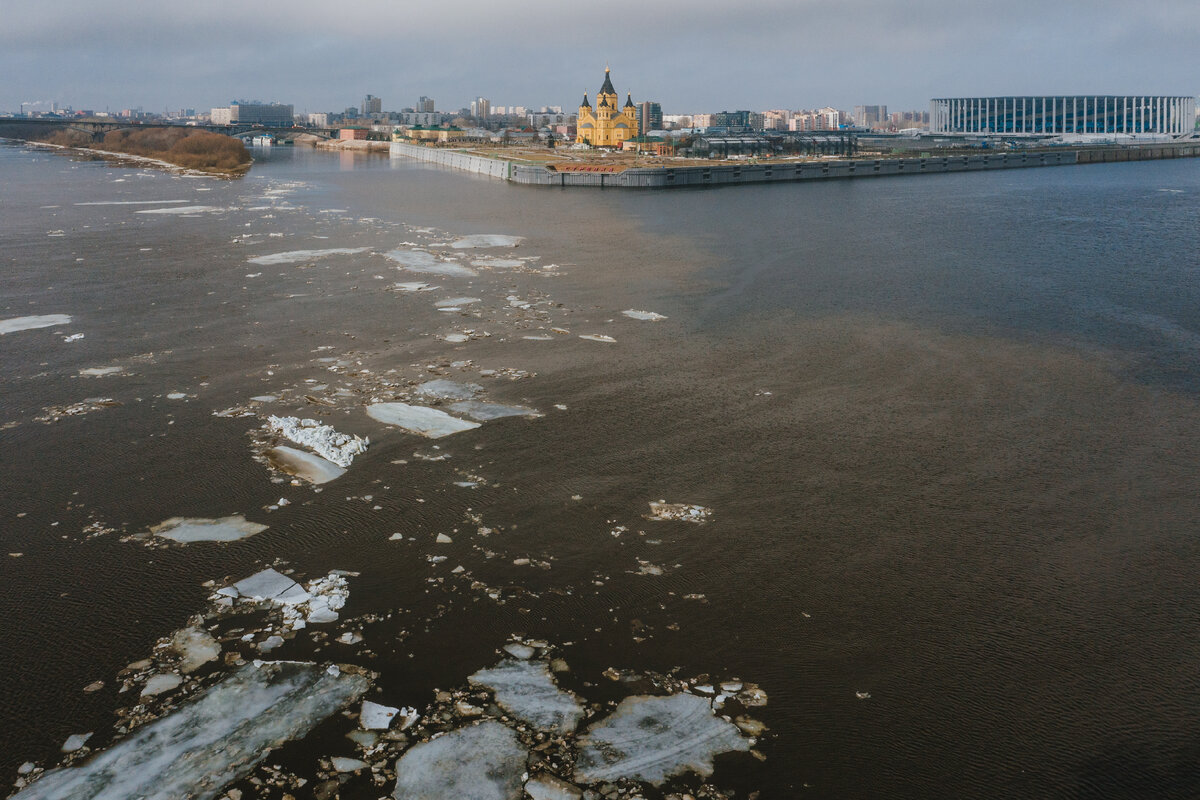 Место впадения оки в волгу. Слияние Оки и Волги.