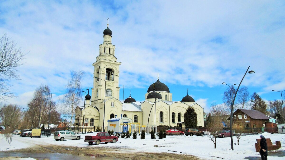 Электроугли. Троицкий храм Электроугли. Храм в Электроуглях фото. Церковь в Троицке. Церковь во имя Троицы.