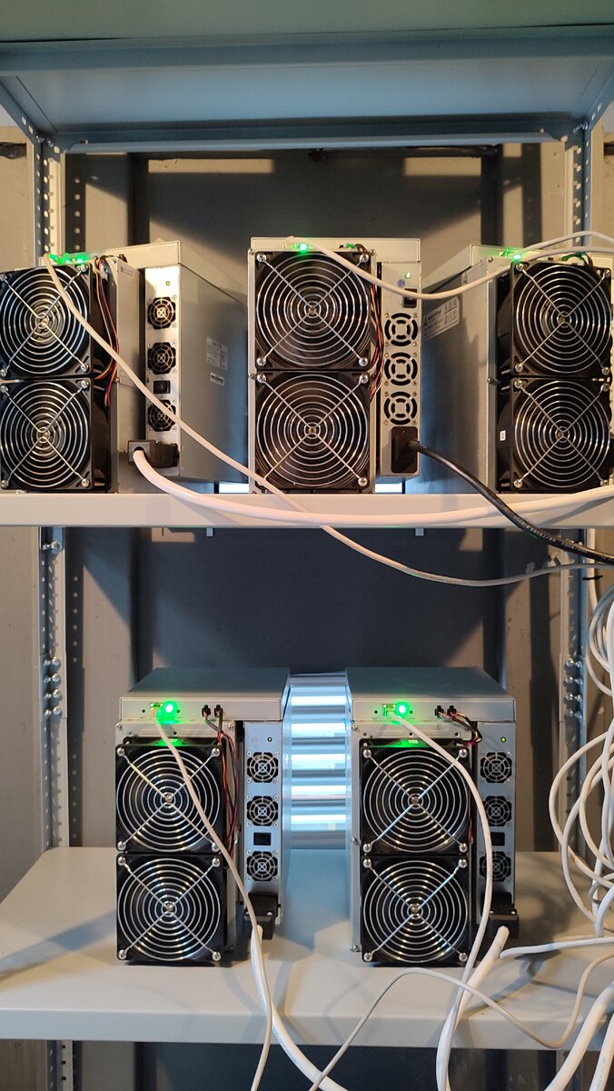 Специализированные ASIC, заточенные для майнинга Bitcoin