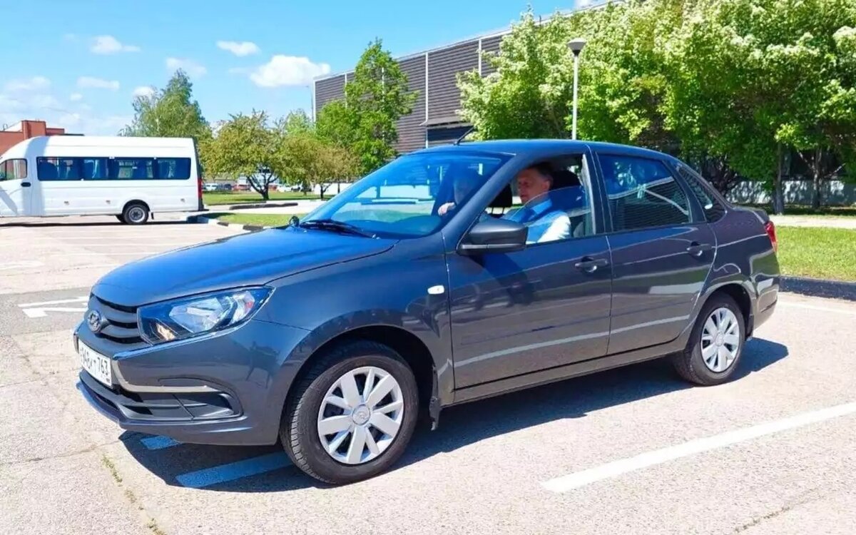 https://www.zr.ru/content/news/934780-lada-granta-posle-importozameshch/#