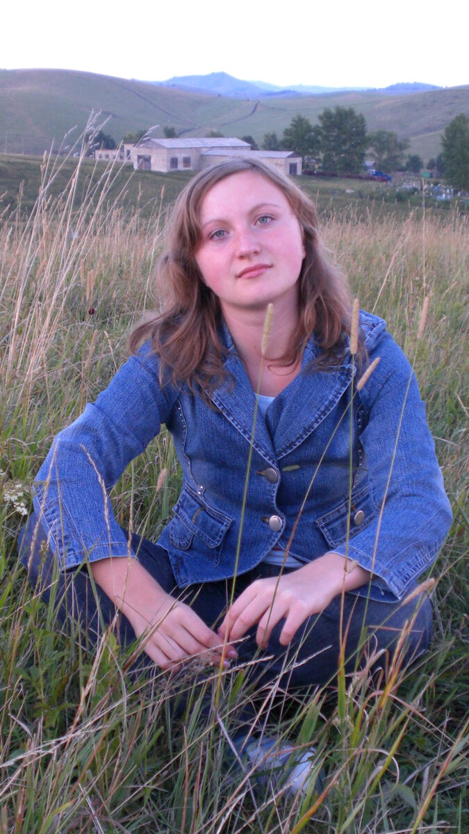 На фото я в 2007 году, совсем  молоденькая: ни про готовку, ни про предательство ничего толком не знаю. Жаль, что нельзя черкнуть себе в прошлое пару строчек