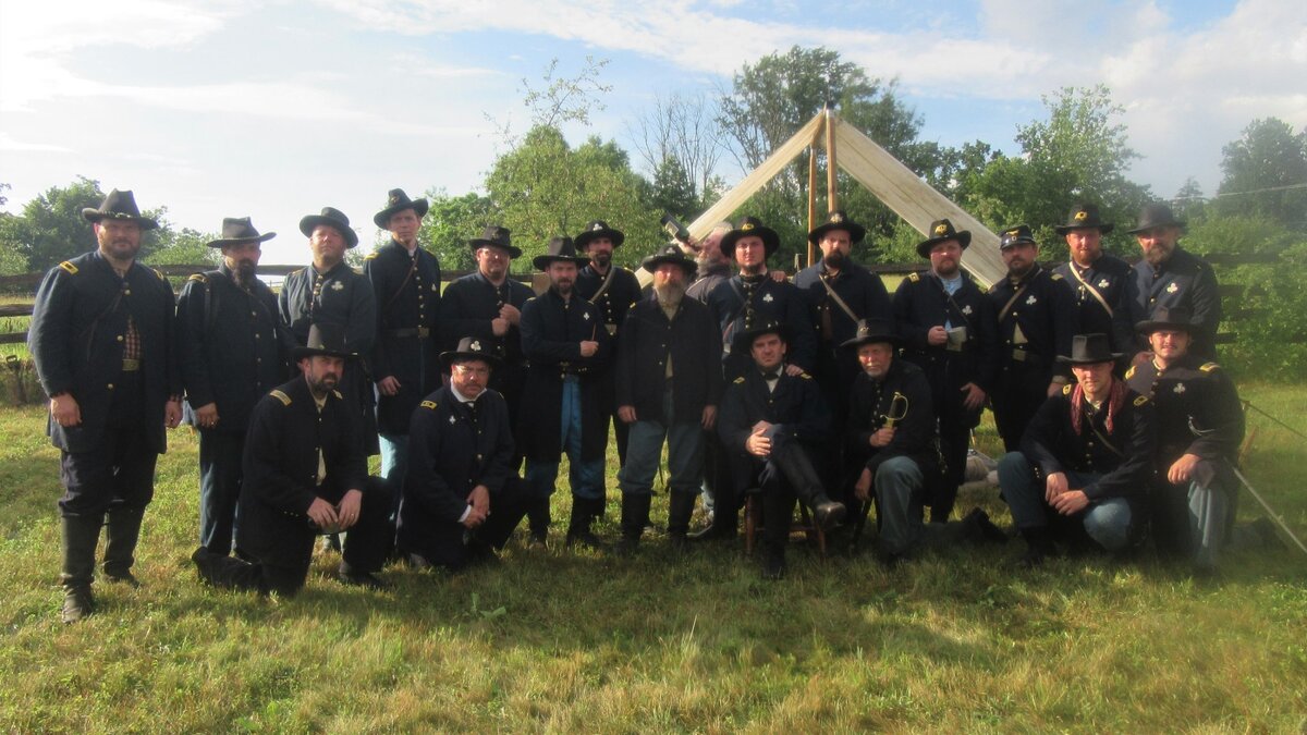 2 июля 2022 года. Американские реконструкторы воссоздают 1-й миннесотский полк в сражении при Геттисберге (1-3 июля 1863 года). Фото из группы "Authentic compaigner" в одной запрещенной в РФ соцсети