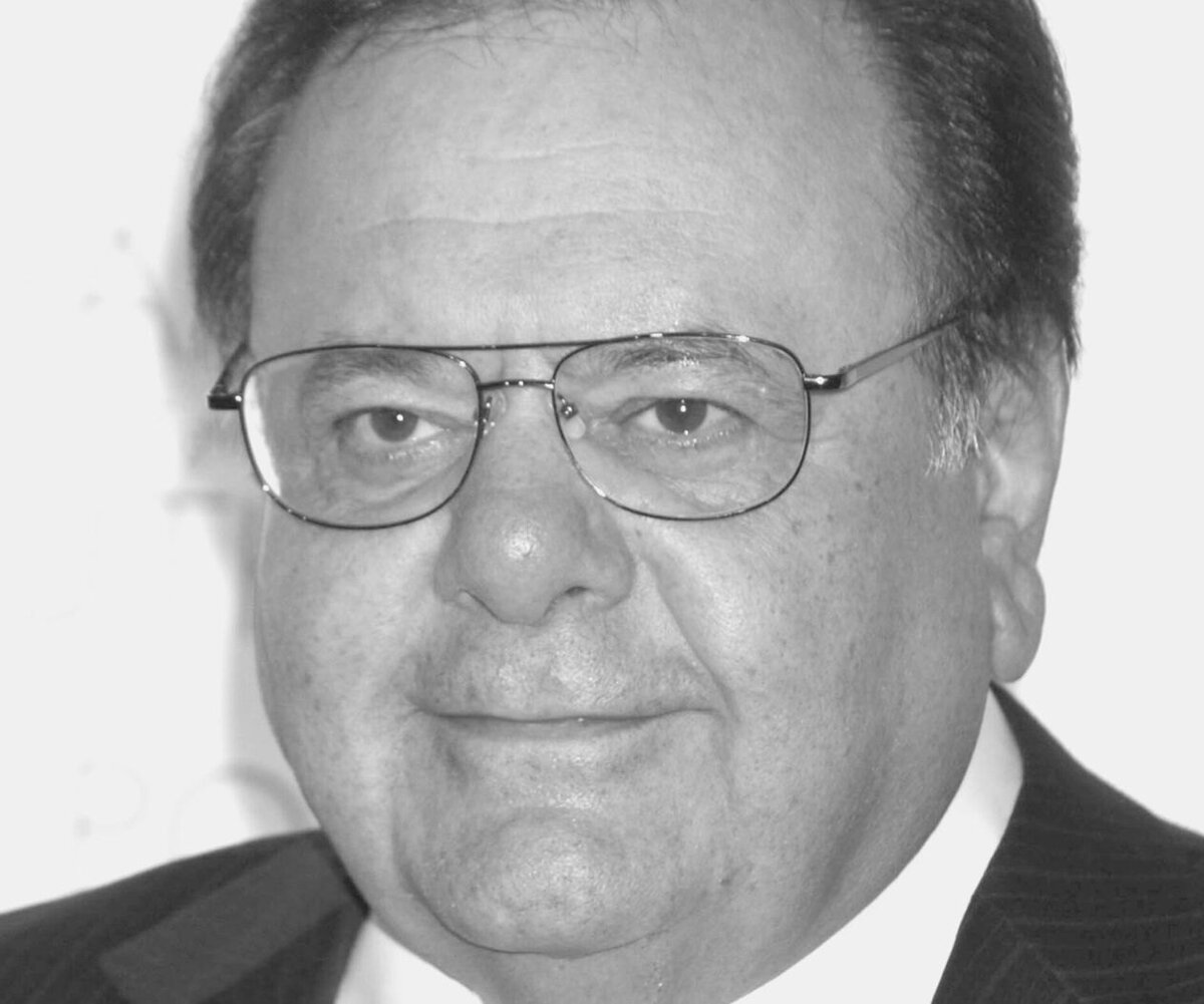     «Сердце разрывается на части»: смерть актера фильма «Славные парни» Пол Сорвино шокировала его жену и дочь