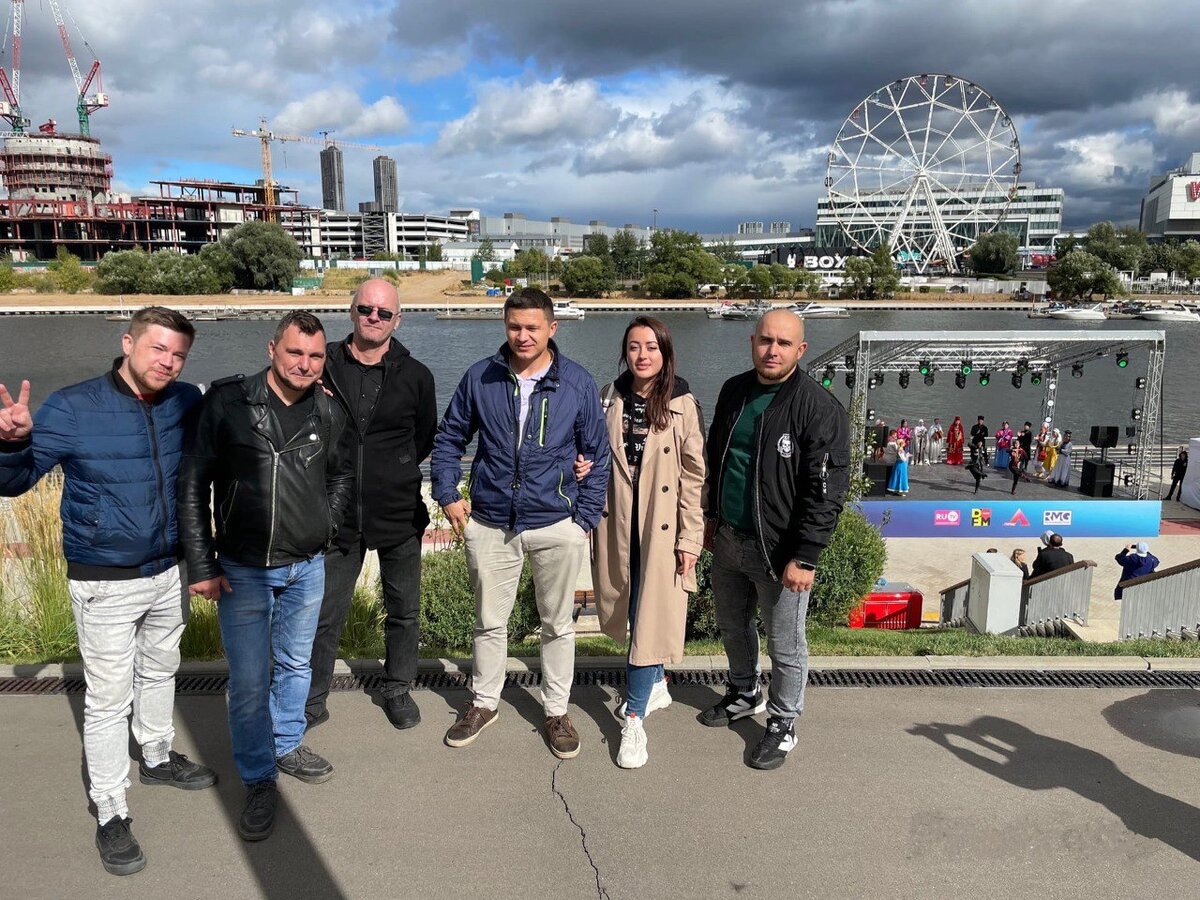 Листайте вправо, чтобы увидеть больше изображений