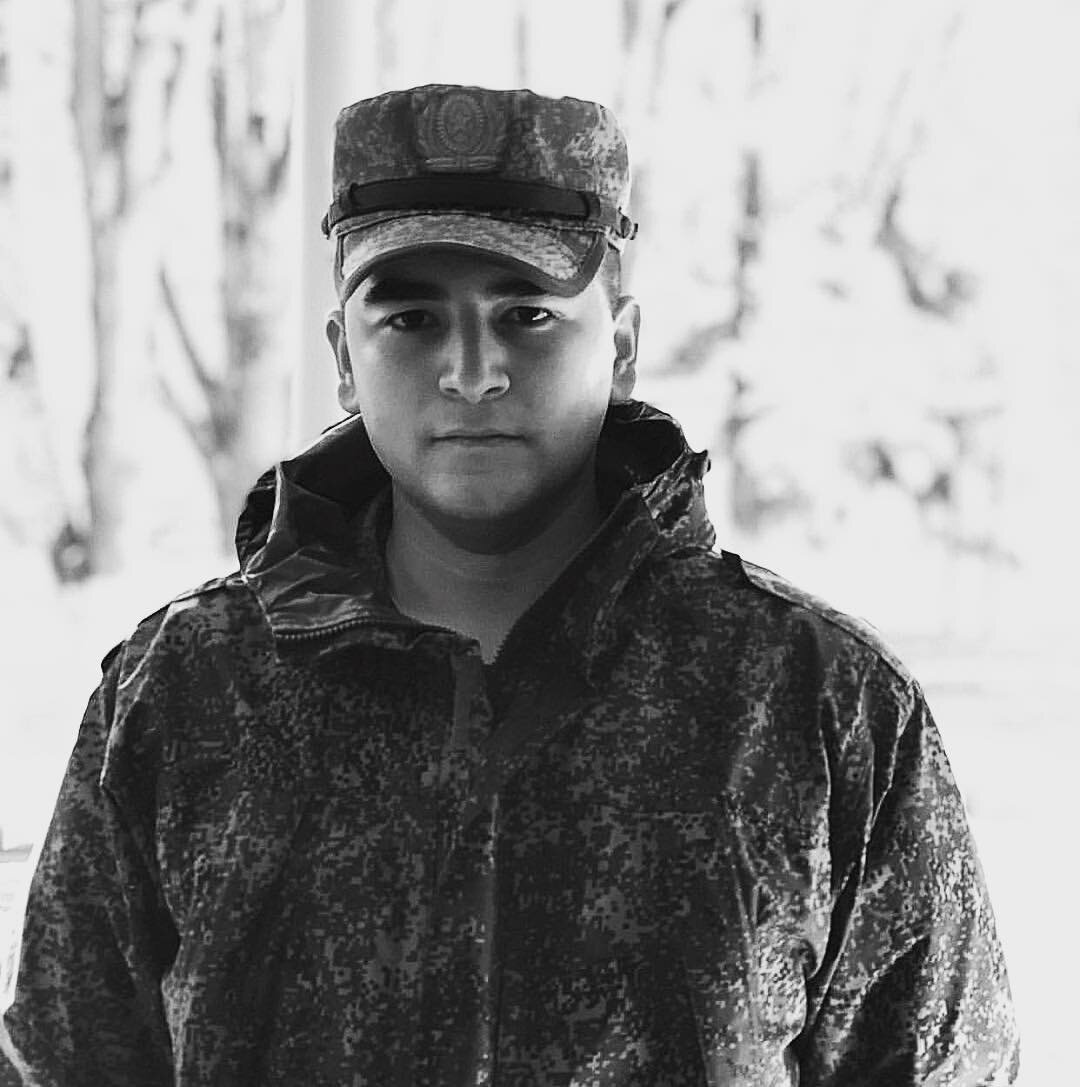 Мало кто знает, что у Ивана Урганта есть пасынок: и вот как он выглядит