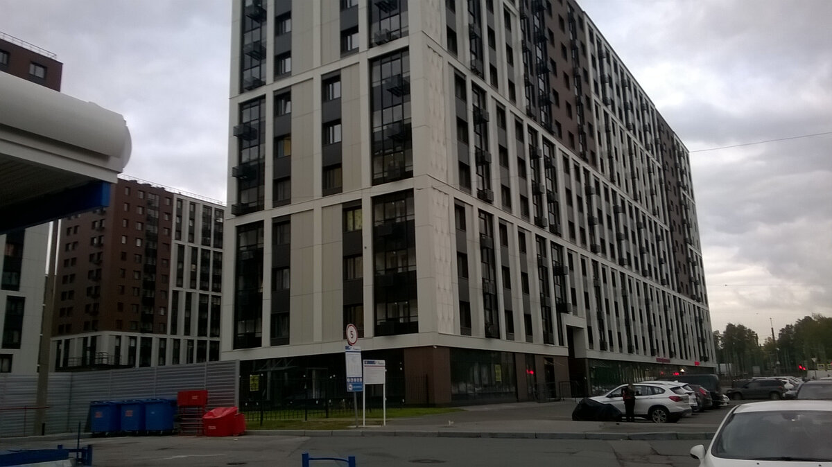 Объект по адресу ул. Земледельческая д. 3. Фото 2022 года. Уже застроенная промзона.