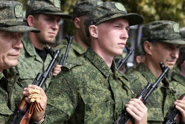 Мужчины, кто был мобилизирован случайным образом уже возвращается домой