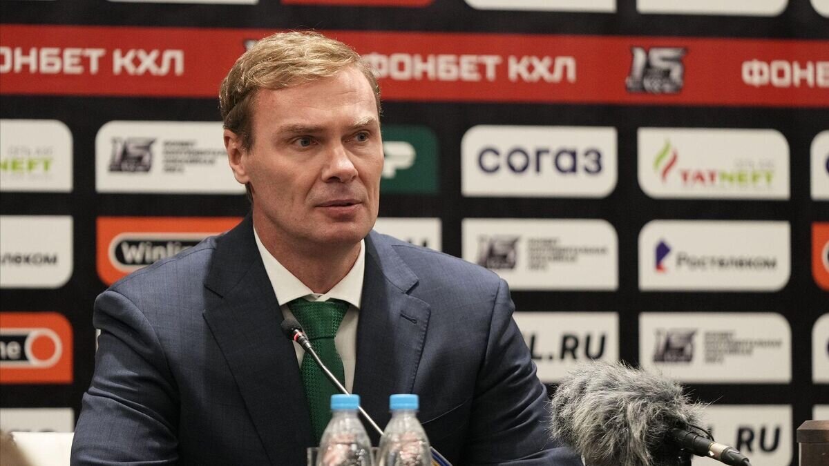    Главный тренер ХК "Салават Юлаев" Виктор Козлов© пресс-служба ХК "Ак Барс"