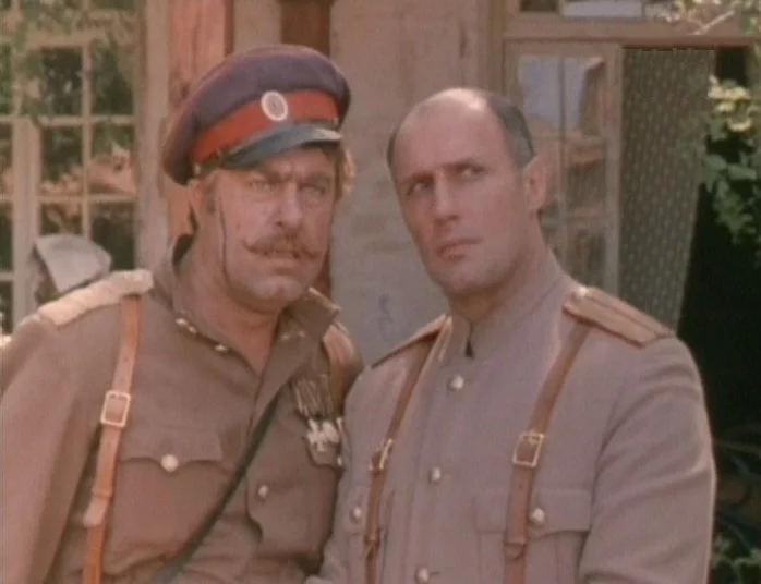 Кадр из фильма "Ищи ветра..." взят для иллюстрации из Яндекс Картинки.  