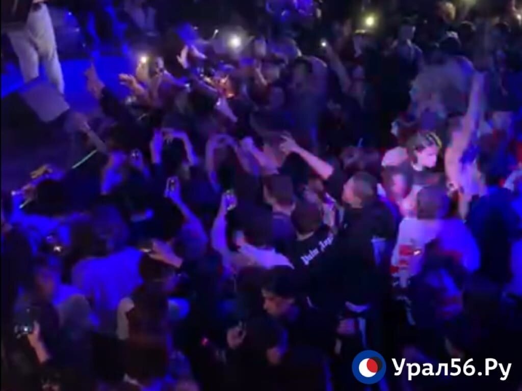    После давки в ночном клубе Оренбурга прокуратура организовала проверку