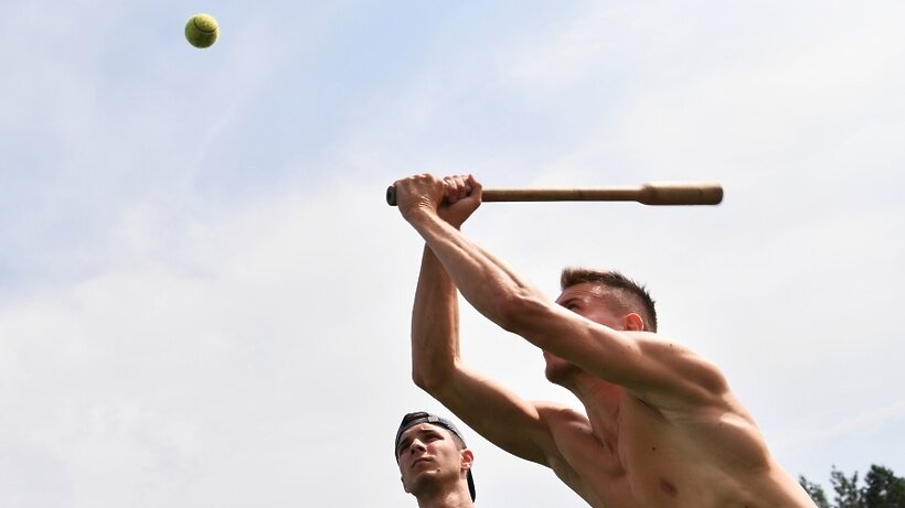    Участники соревнований по мини-лапте на XIII Всероссийских летних сельских спортивных играх в Омске. ©Алексей Куденко РИА Новости