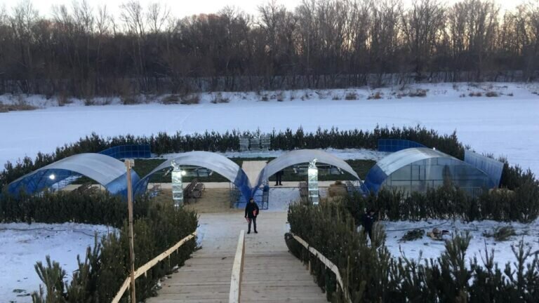    Иордани на Урале в Оренбурге готовят к обряду освящения в праздник Крещения Господня Андрей Севостьянов