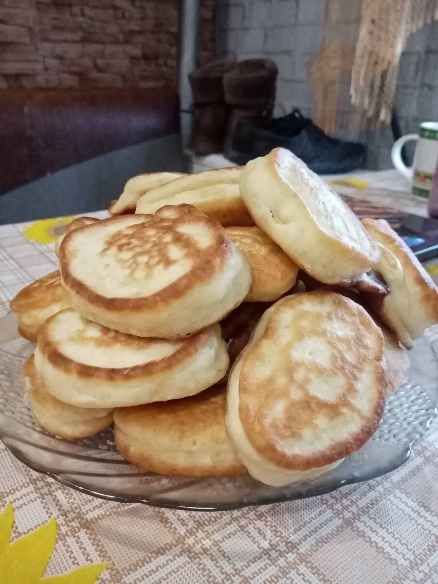 Оладушки доченьке на завтрак