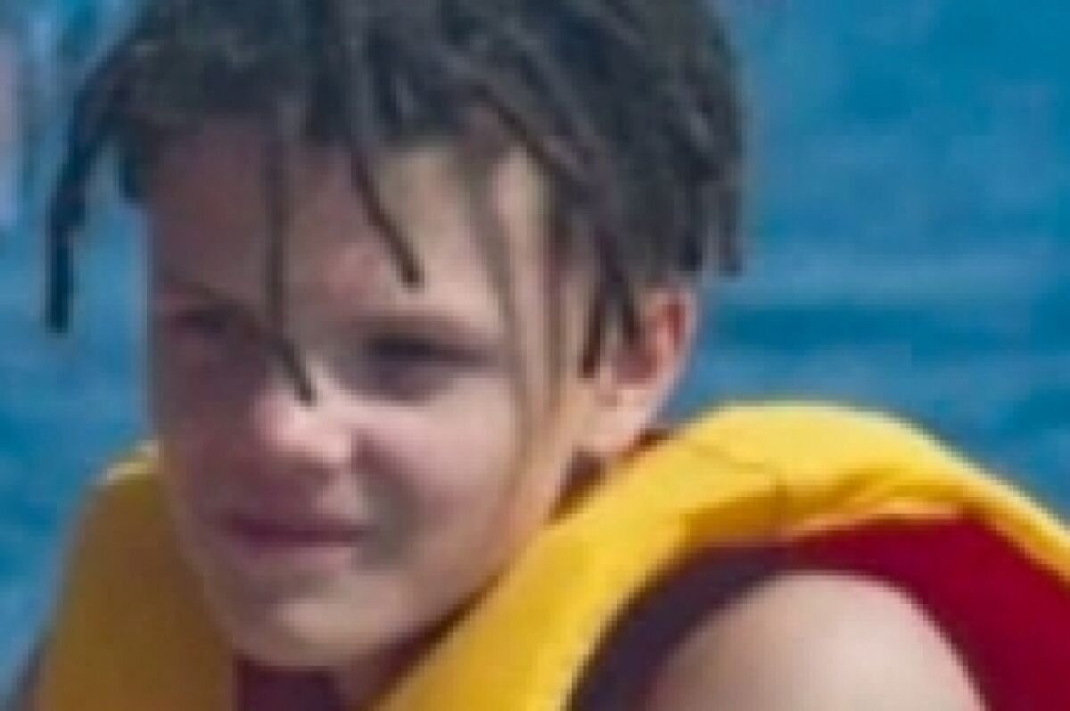    В Твери со вчерашнего вечера не могут найти 13-летнего мальчика с дредами