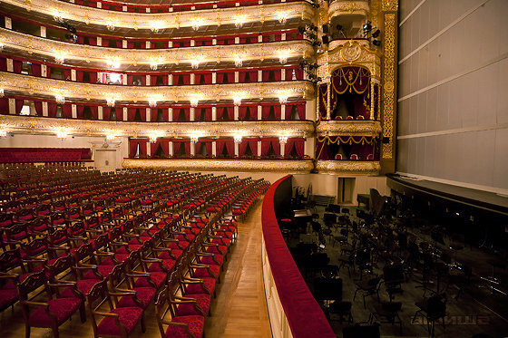 Зал Большого театра после ремонта. Фото Ольги Хабаровой.