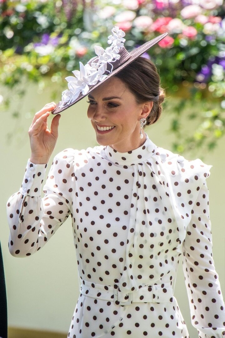 Kate middleton best outfits. кэтрин миддлтон 2022. кейт миддлтон фото. принцесса кэтрин 2022. тиара дианы спенсер.