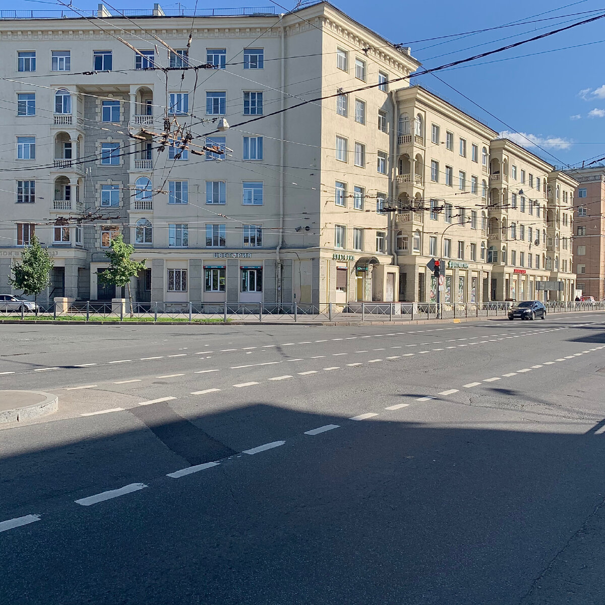 Один из самых запоминающихся домов на Ломоносовской | stalinka_na ...