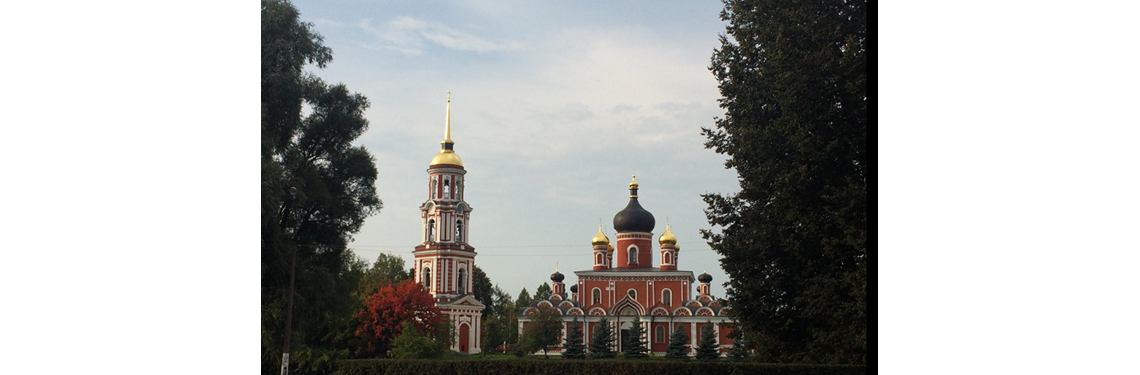 Златоглавый храм охраняет Старую Руссу и является символом города