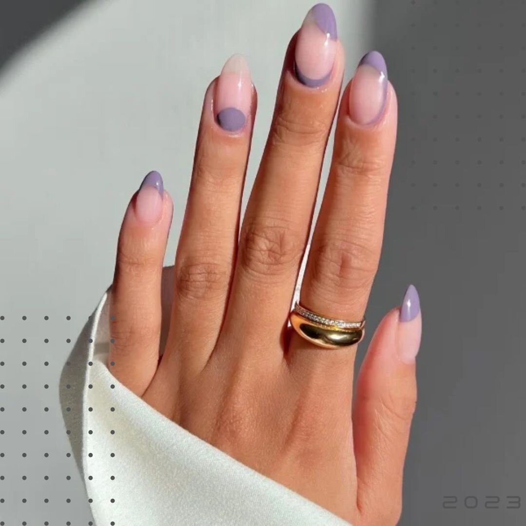 30 прозрачных дизайнов ногтей, которые стоит повторить в 2023 году