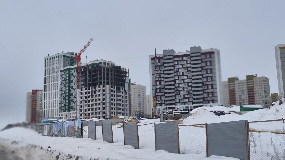     Чаще всего в 2022 году жители Нижегородской области покупали жилье на вторичном рынке. Самая популярная площадь таких квартир — 46 квадратных метров. Об этом NewsNN рассказали в «Домклик».