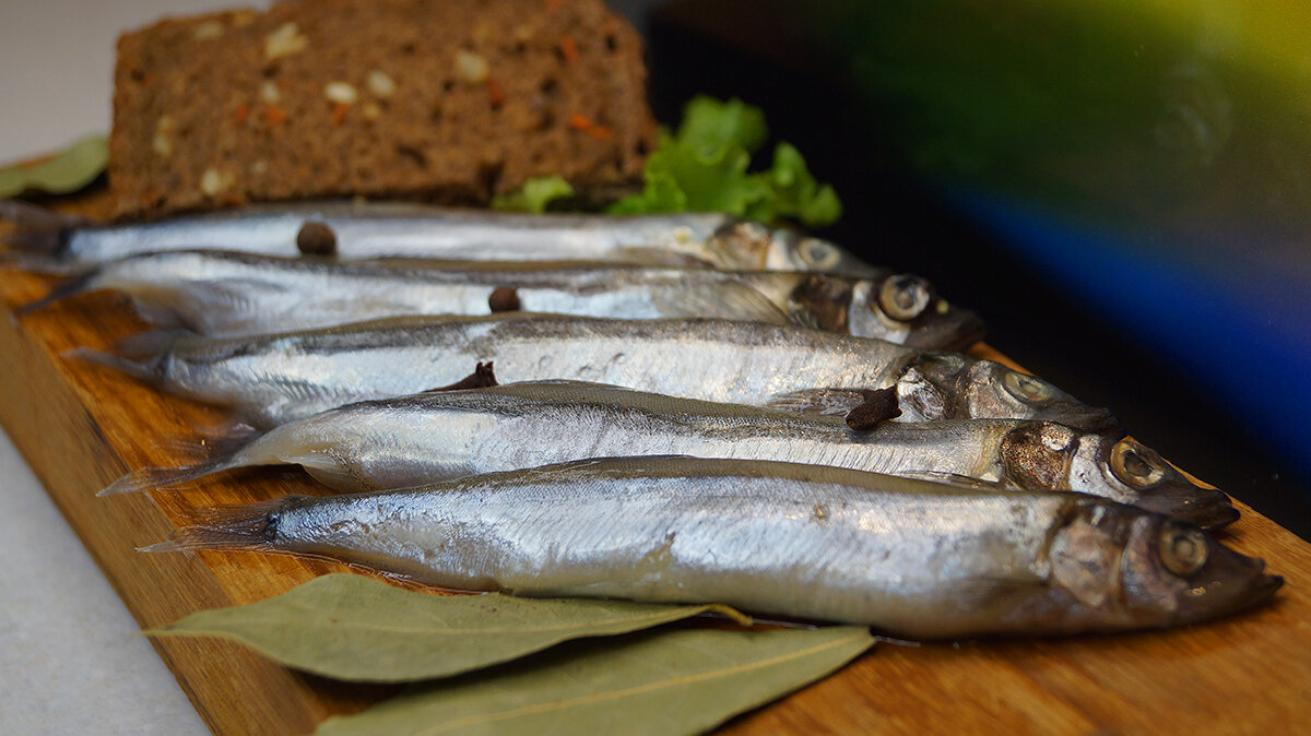 Не нужно жарить или запекать. Гениальный рецепт самой вкусной мойвы – всё  проще, чем вам кажется | ПП ГО | Не ПП-рецепты | Дзен