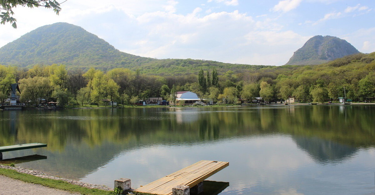 Железноводский парк озеро