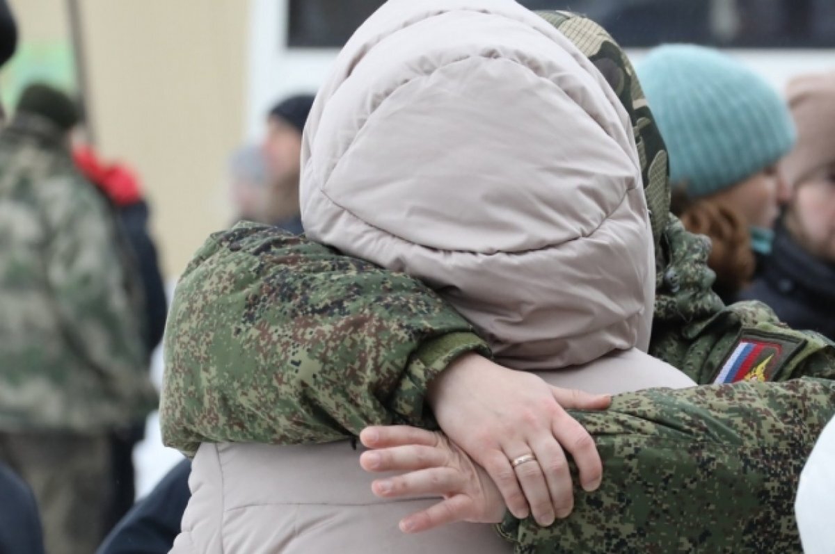    Мобилизованные из Башкирии вновь возвращаются в зону СВО после отпуска