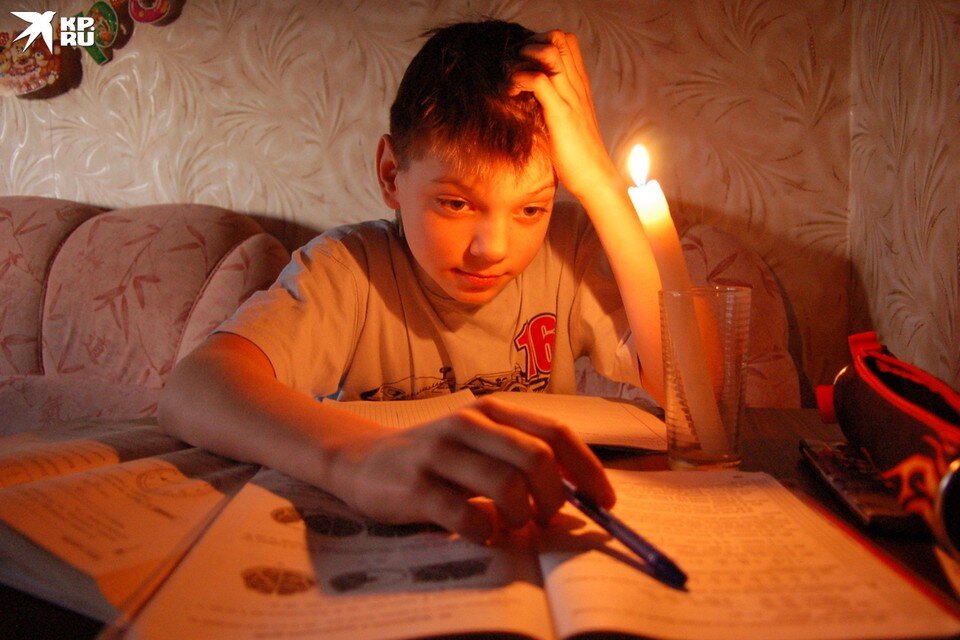     Свет вернется в дома владивостокцев около 6 утра. Алексей ФОКИН (фото)