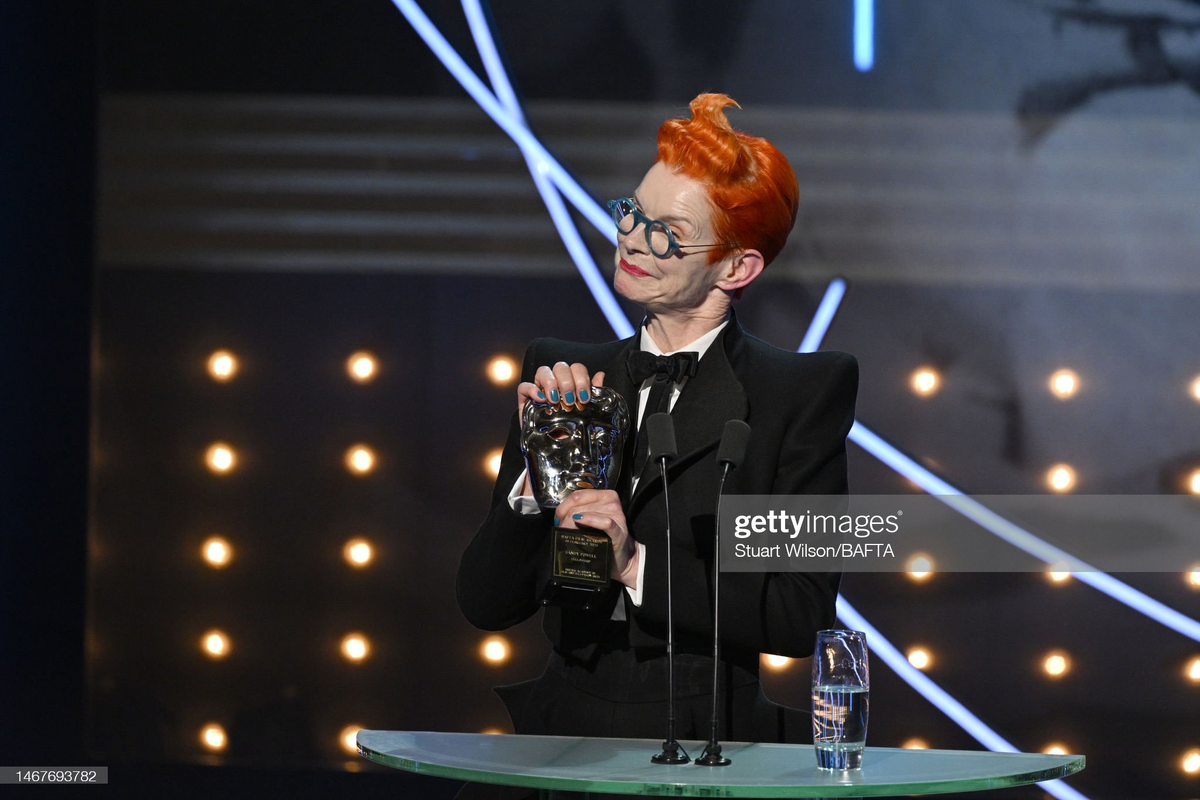 Художник по костюмам Сэнди Пауэлл