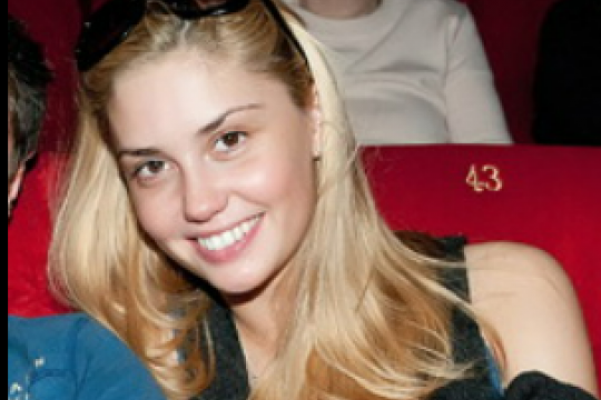    Агата Муцениеце подала в суд на бывшего мужа