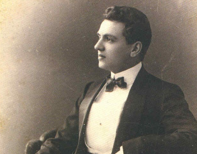 Эрнест Бо. Фото сделано между 1917 и 1922 годом. Общественное достояние