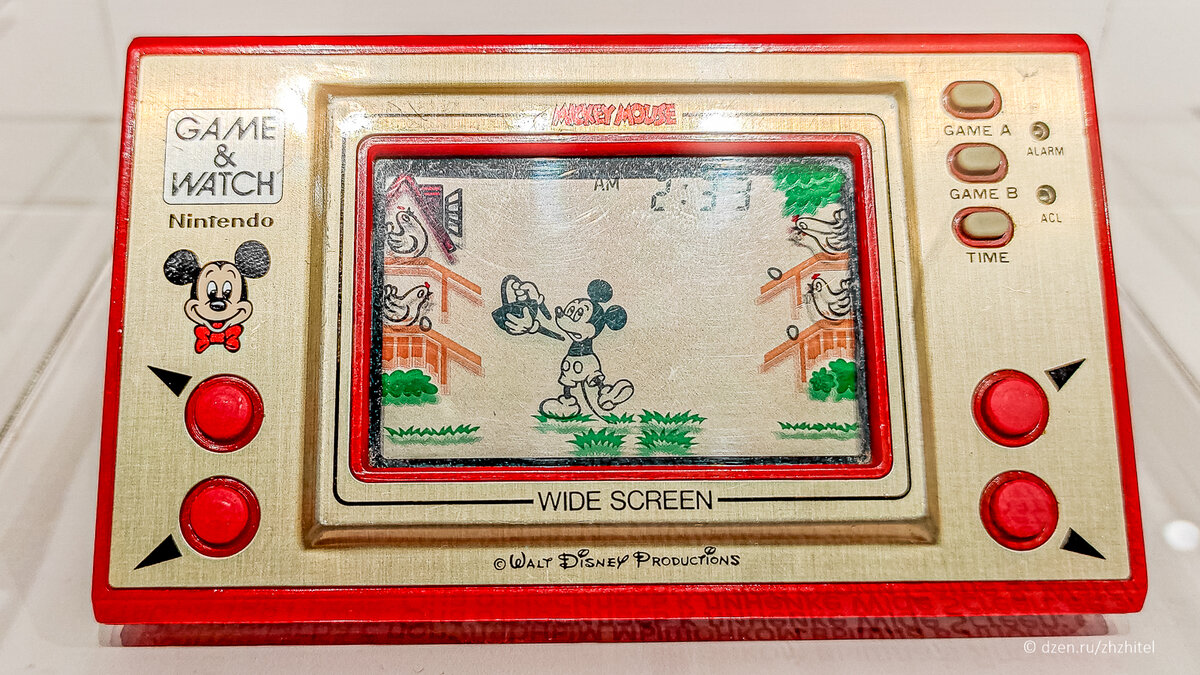 Оригинал — японская игра Mickey Mouse