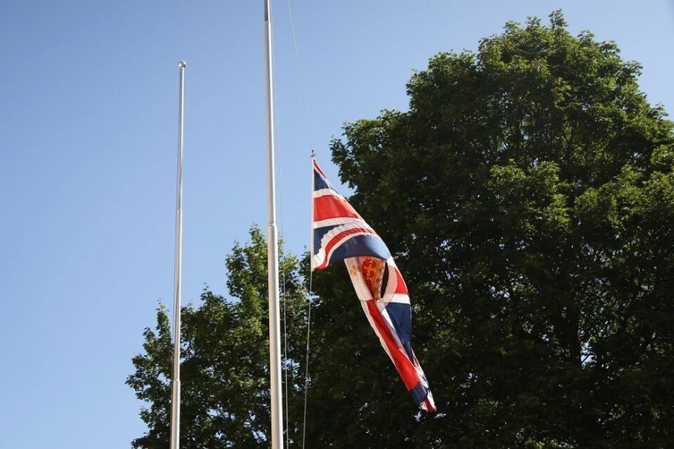     Украинский посол в Великобритании заявил об удвоенных поставках танков и гаубиц от Лондона Александр ГЛУЗ