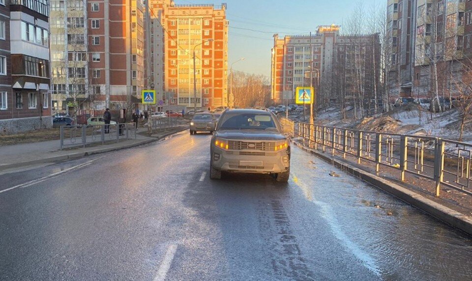     Полиция ищет очевидцев данного ДТП.  Пресс-служба УМВД России по Томской области