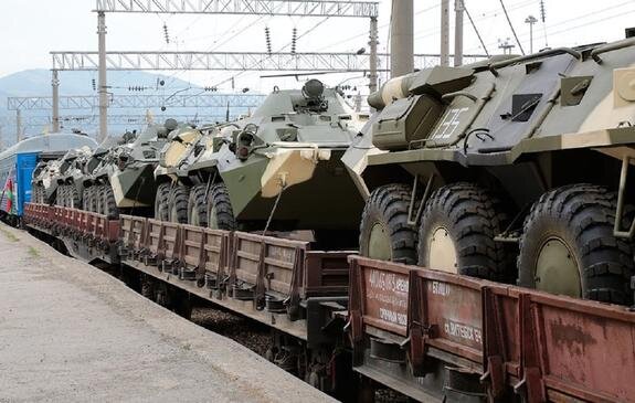    Состав с военной техникой. Архивное фото: Ministry of Defence of the Russi/globallook.com.