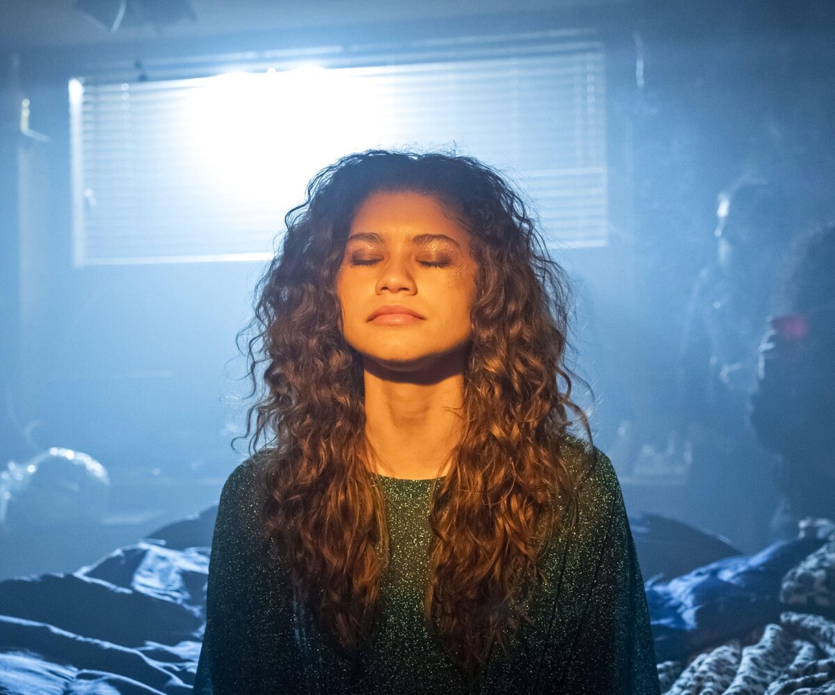     «Это будет что-то новое для зрителей»: события нового сезона «Эйфории» могут происходить через 5 лет после событий второго сезона