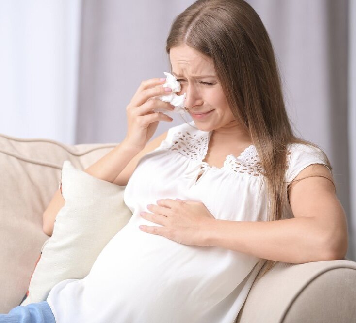 Почему беременные плачут. Легкая беременность. Беременные женщины рожают. Как быть беременной.