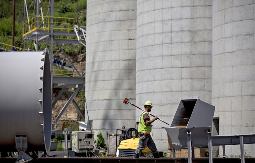    Украине предрекли участь радиоактивного «могильника» после поставок снарядов с ураном