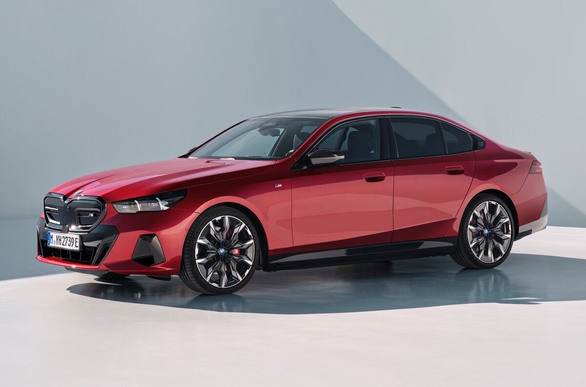    BMW i5 M60 xDrive   
BMW